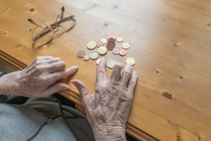 Arme Rentner: In Deutschland steigt die Zahl der Menschen mit einer geringen Rente.