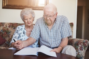 Wohngeld mit dem Rechner ermitteln: Rentner müssen Ihre Rente als Einkommen angeben.